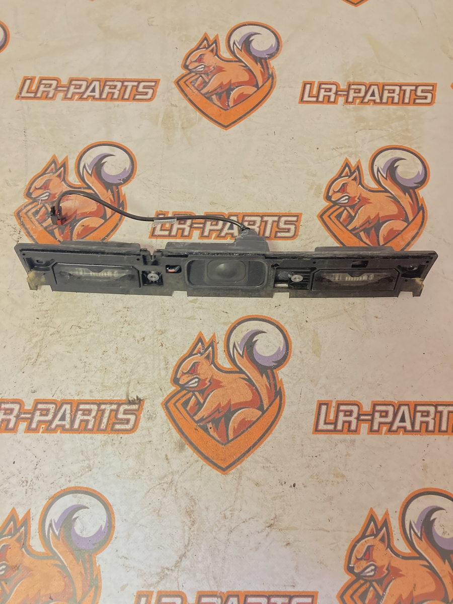 LR037608 Klamka bagażnika RANGE ROVER L405 13-używana